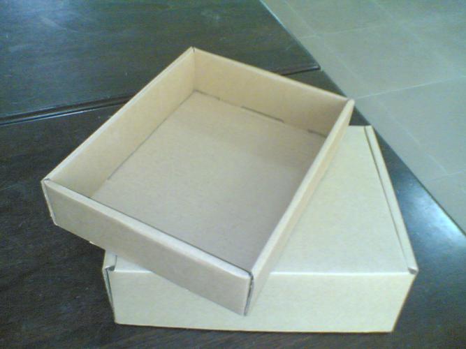 纸箱  纸盒 产品分类: 包装/纸类包装制品 标准库名: 纸箱